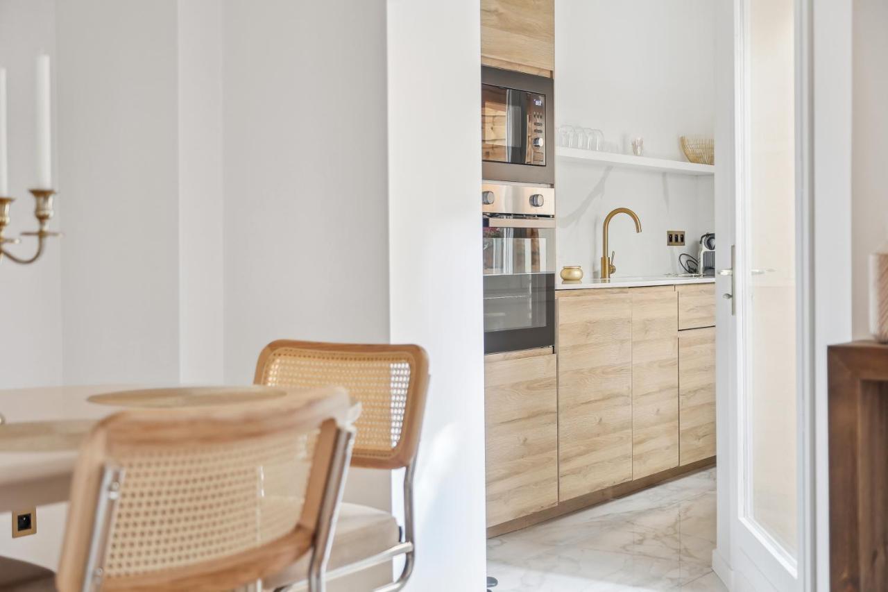 Suite Luxueuse Avec Jardin Prive Sauna Et Jacuzzi Paryż Zewnętrze zdjęcie
